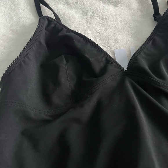 Urban Outfitters Black Lace-Trim Camisole - Picture 2 of 4